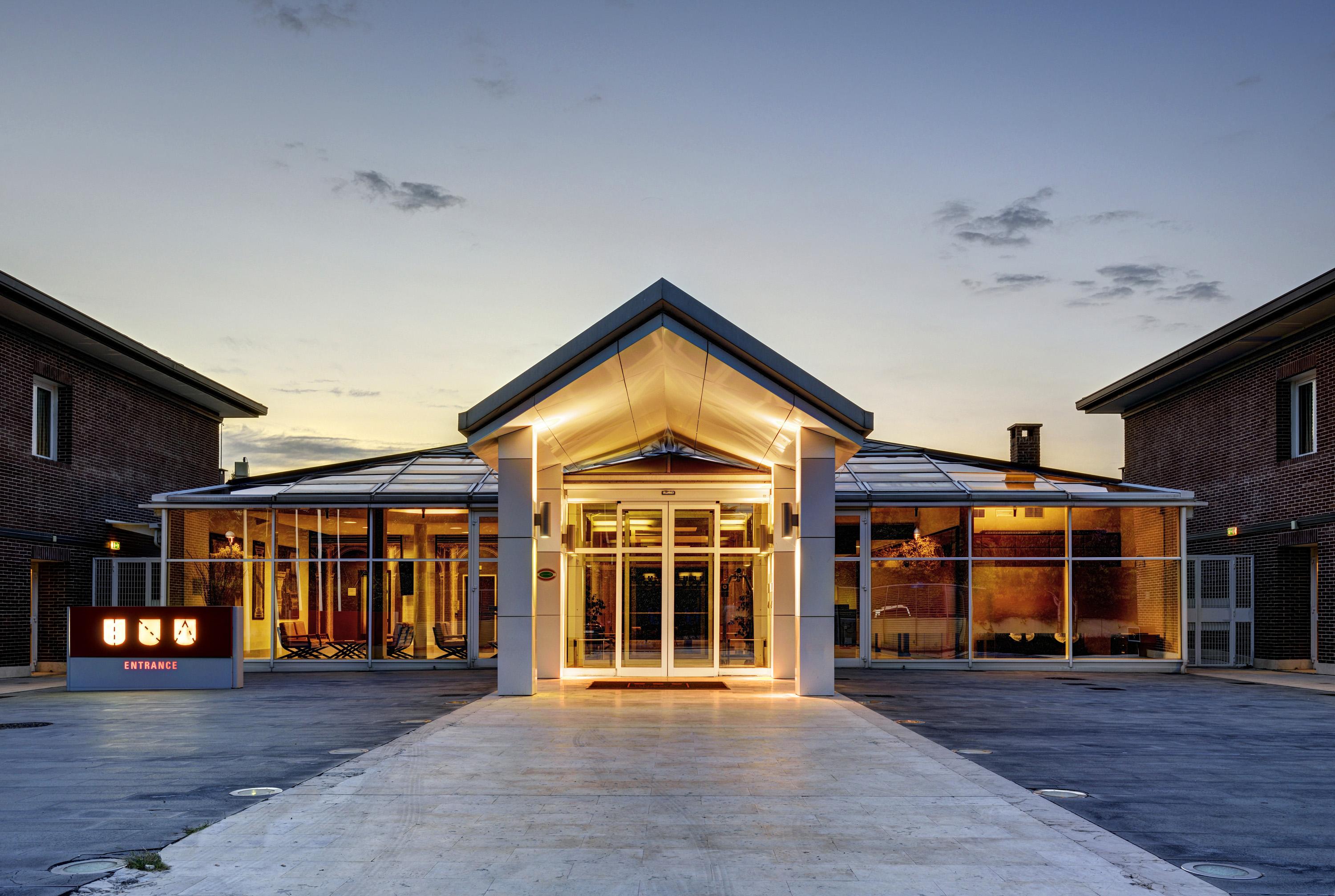 סן לזרו די סבנה Una Hotels Bologna San Lazzaro מראה חיצוני תמונה